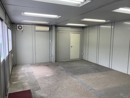 倉庫　約33.37㎡
