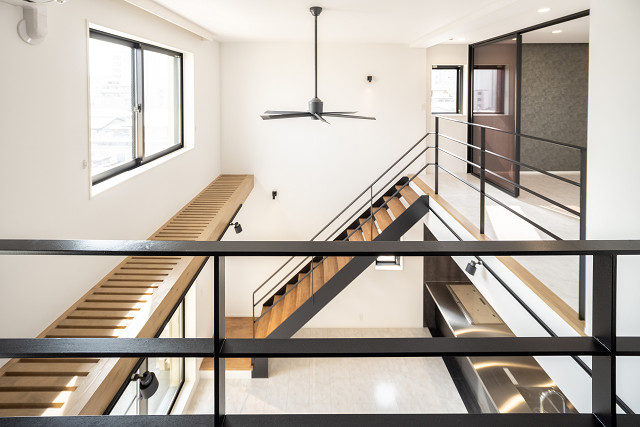 廊下からの目線