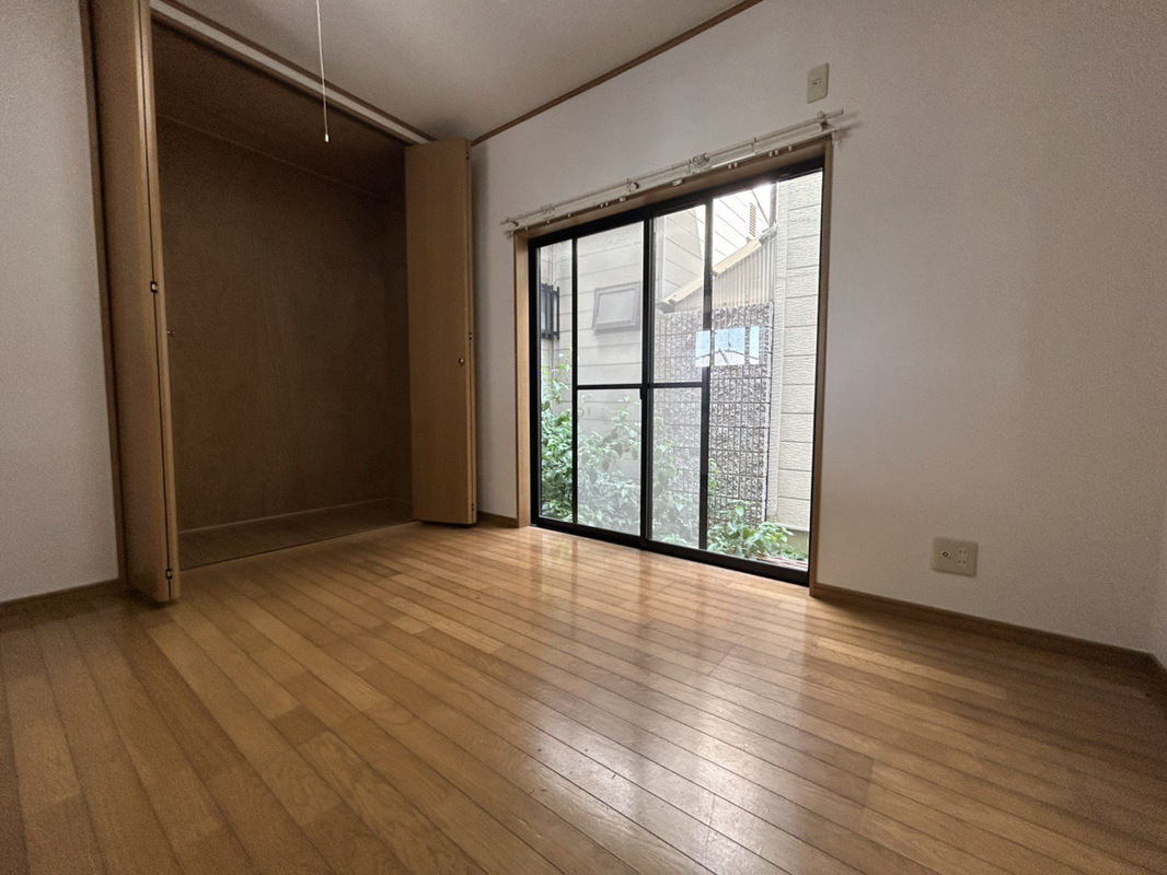 1階洋室5.4帖
