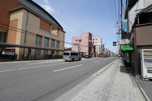 東大路通
この通りを東に入ってすぐになります